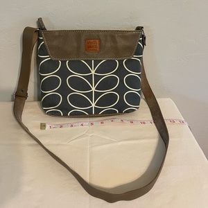 Hand made Kunta Bunta cross body purse